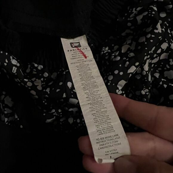 Fabletics track pants L - Picture 6 of 8
